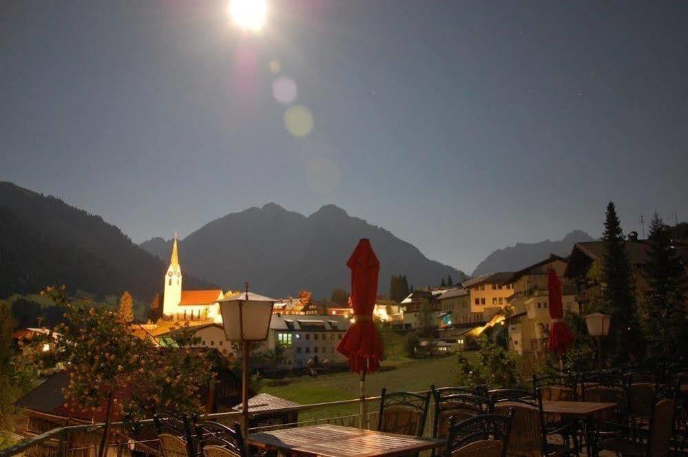 Hotel Adler Garni Hirschegg  Dış mekan fotoğraf